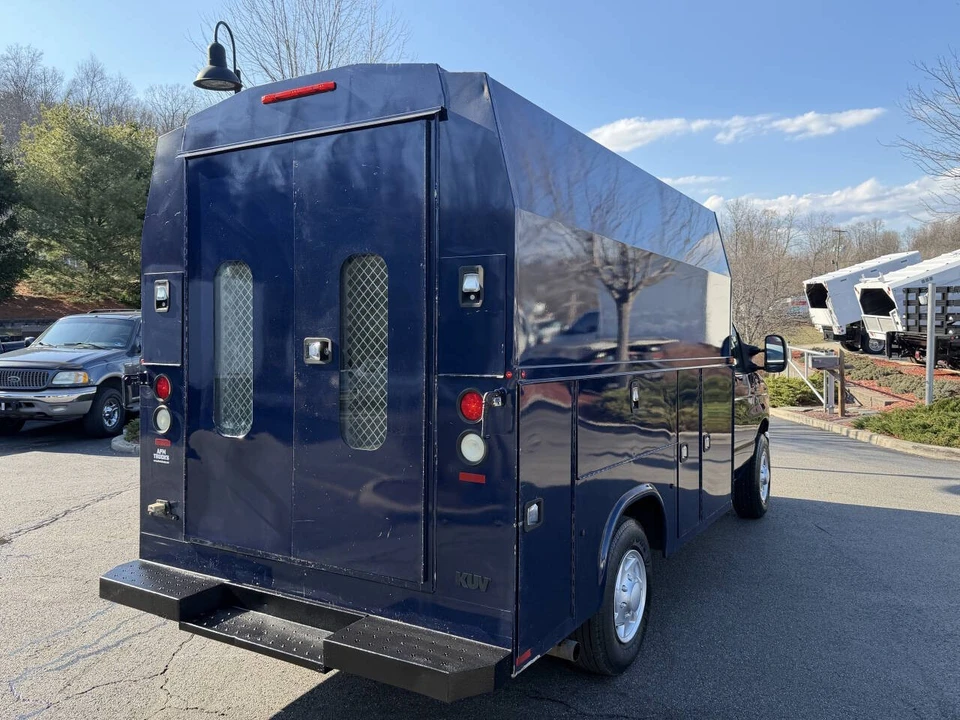 2015 Ford Econoline Van - Image 7 of 19