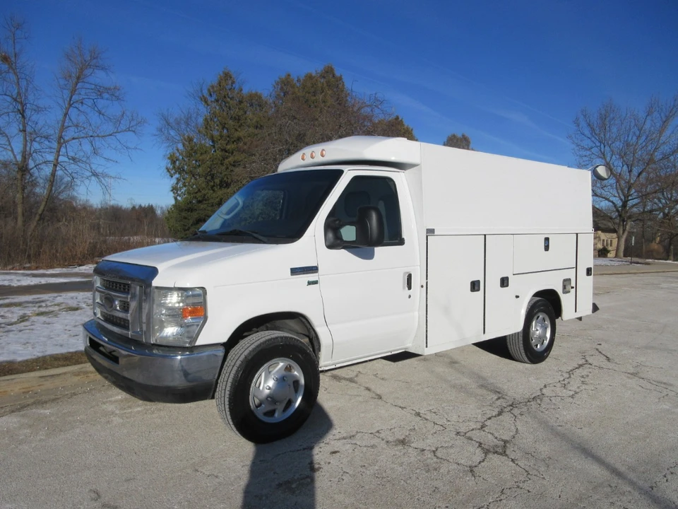 2015 Ford Econoline Van - Image 3 of 21