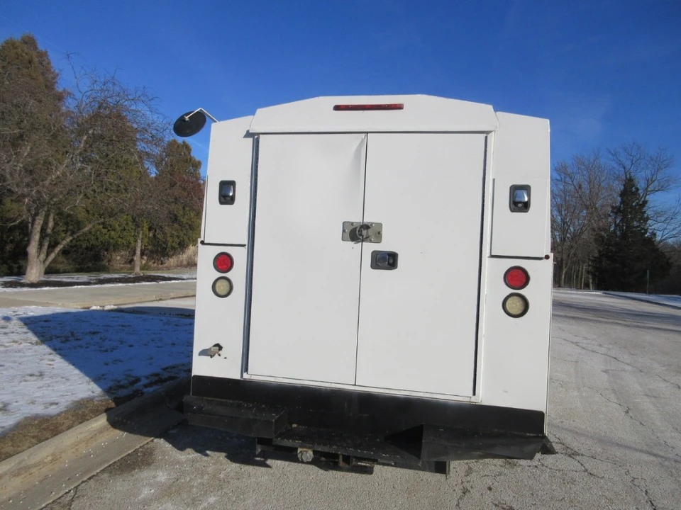 2015 Ford Econoline Van - Image 20 of 21