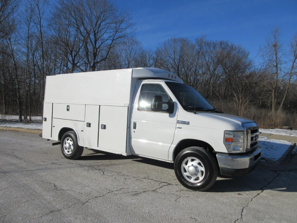 2015 Ford Econoline Van - Image 4 of 21