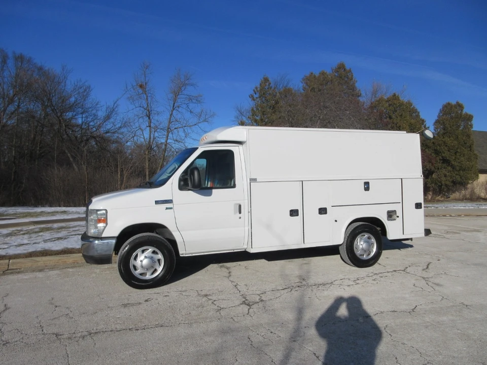 2015 Ford Econoline Van - Image 6 of 21