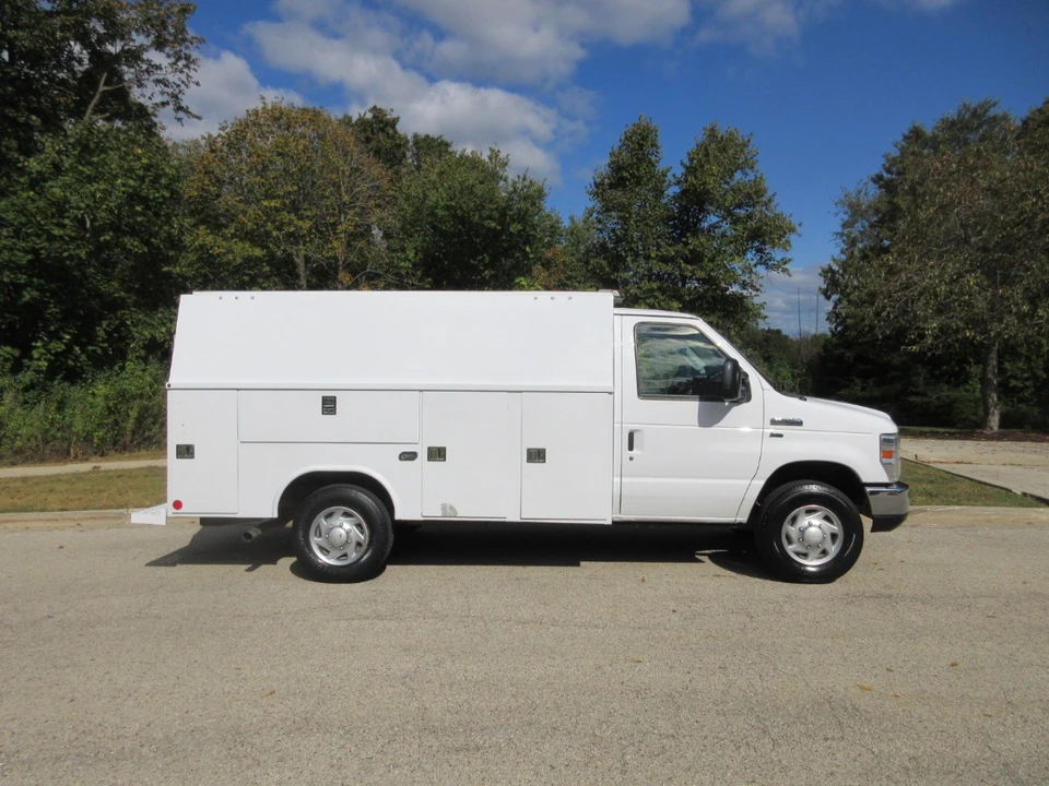 2015 Ford Econoline Van - Image 6 of 21