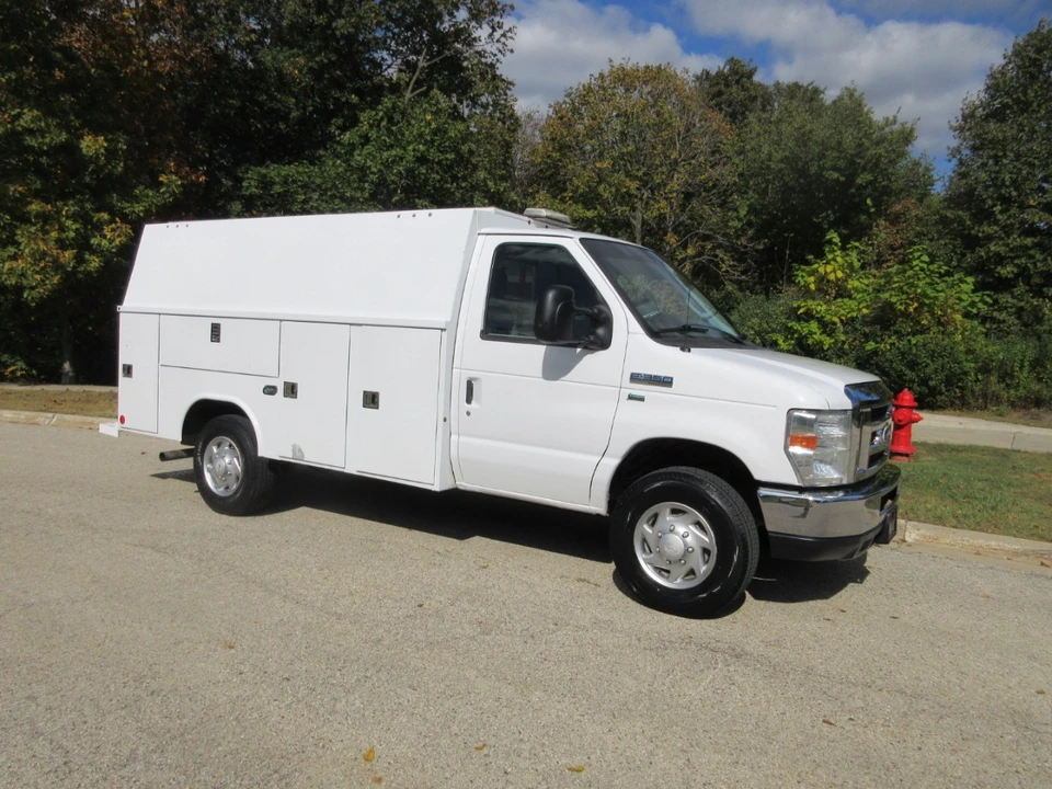 2015 Ford Econoline Van - Image 3 of 21