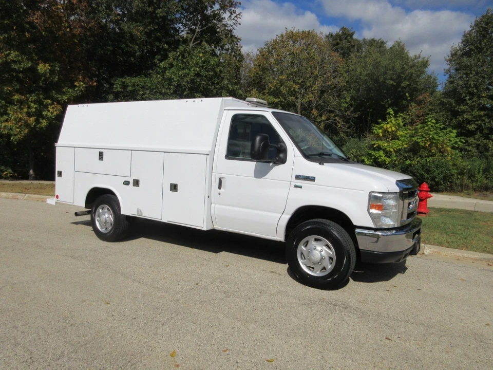 2015 Ford Econoline Van - Image 3 of 21