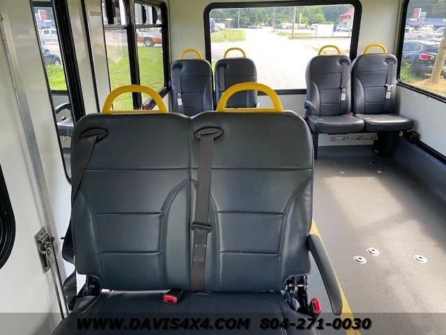 2015 Ford Econoline Van - Image 10 of 12