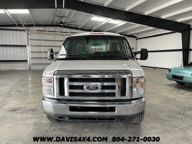 2015 Ford Econoline Van - Image 3 of 12