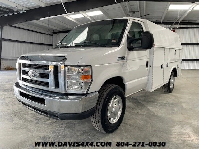2015 Ford Econoline Van - Image 23 of 31
