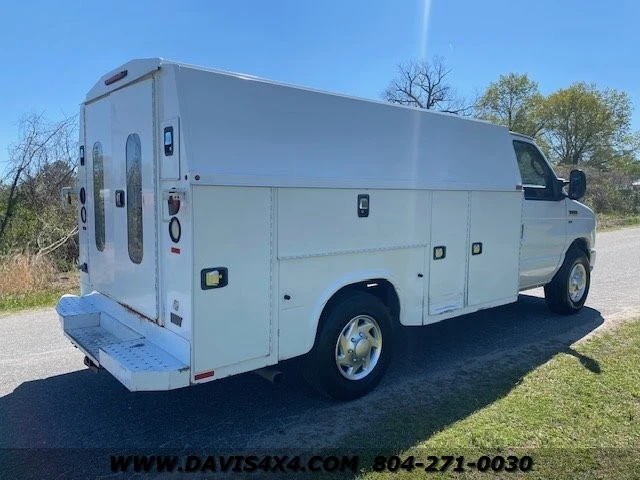 2015 Ford Econoline Van - Image 13 of 31