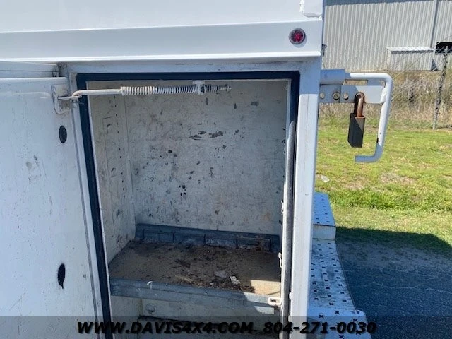 2015 Ford Econoline Van - Image 26 of 31
