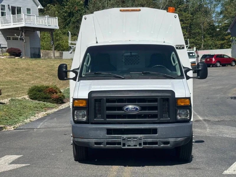 2015 Ford Econoline Van - Image 3 of 12