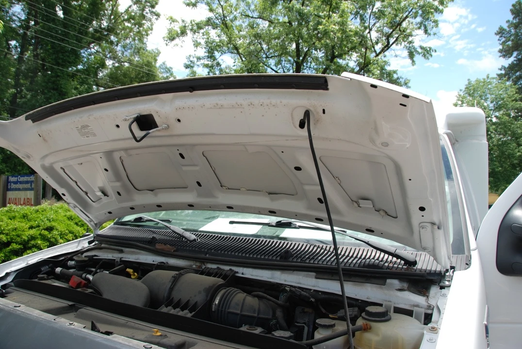 2015 Ford Econoline Van - Image 4 of 21