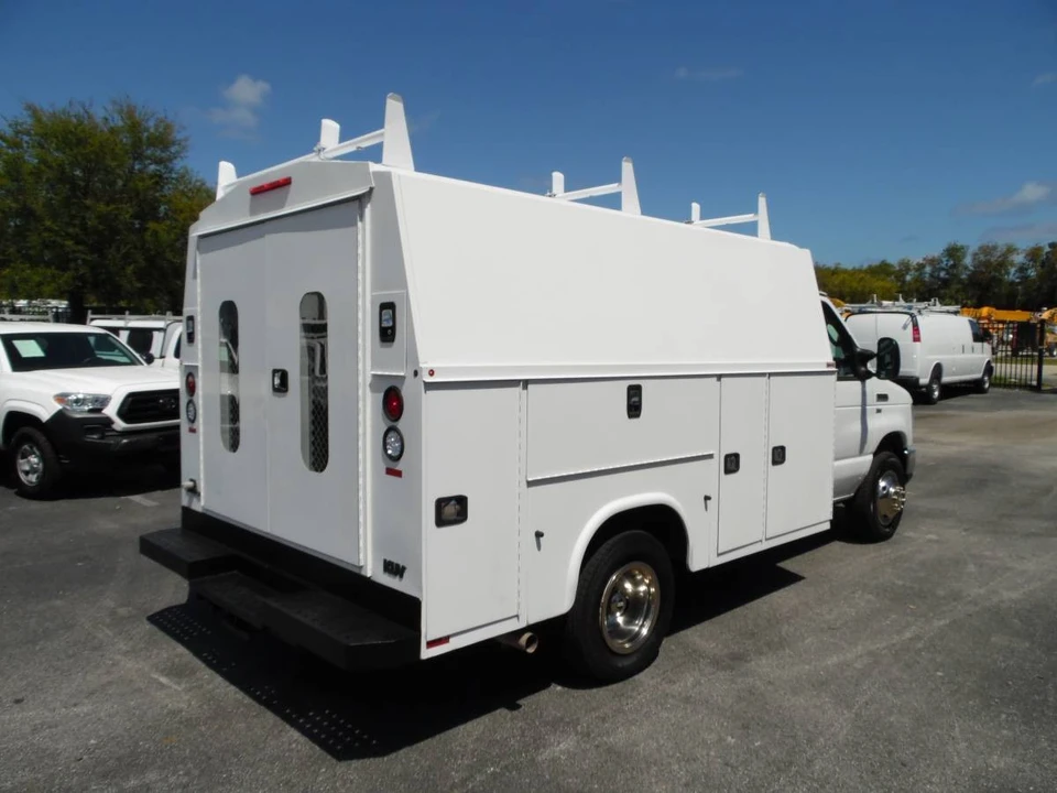 2015 Ford Econoline Van - Image 4 of 24