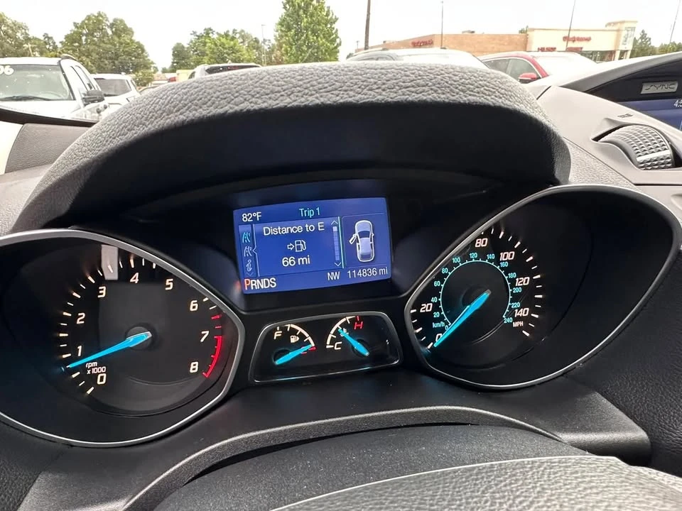 2015 Ford Escape - Image 16 of 19