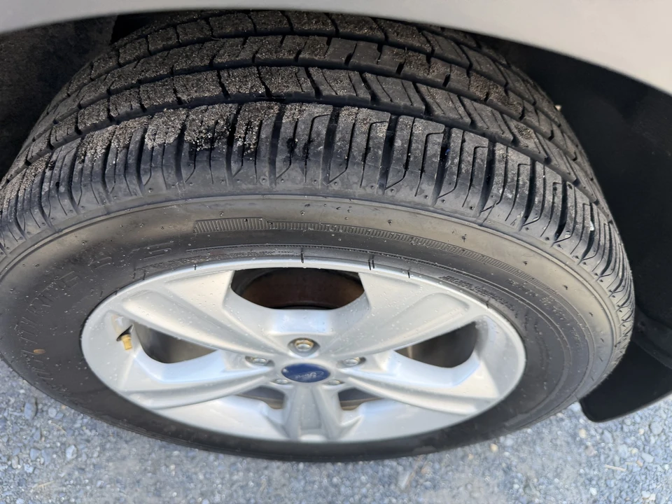 2015 Ford Escape - Image 15 of 21