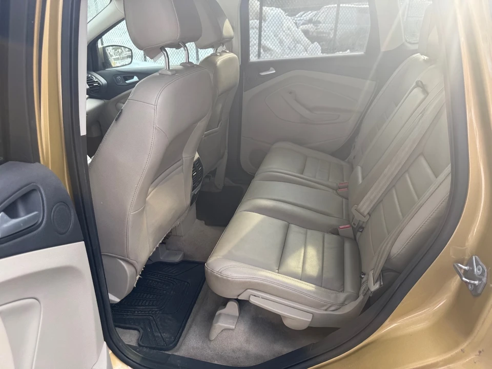 2015 Ford Escape - Image 18 of 21