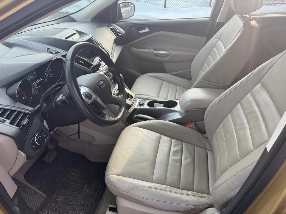 2015 Ford Escape - Image 16 of 21
