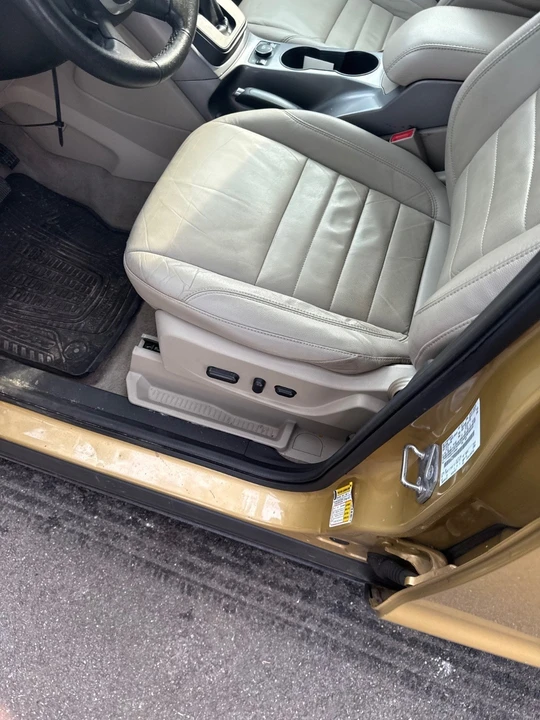 2015 Ford Escape - Image 15 of 21