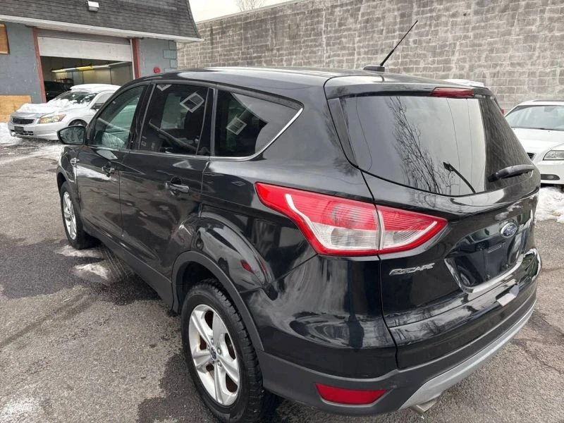 2015 Ford Escape - Image 9 of 12