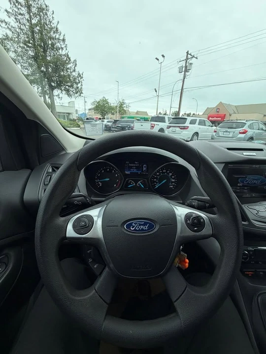 2015 Ford Escape - Image 7 of 8