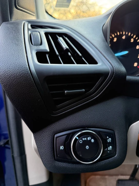 2015 Ford Escape - Image 14 of 21