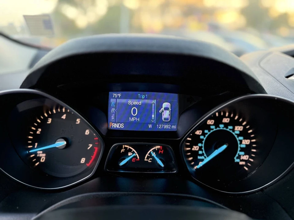 2015 Ford Escape - Image 17 of 21