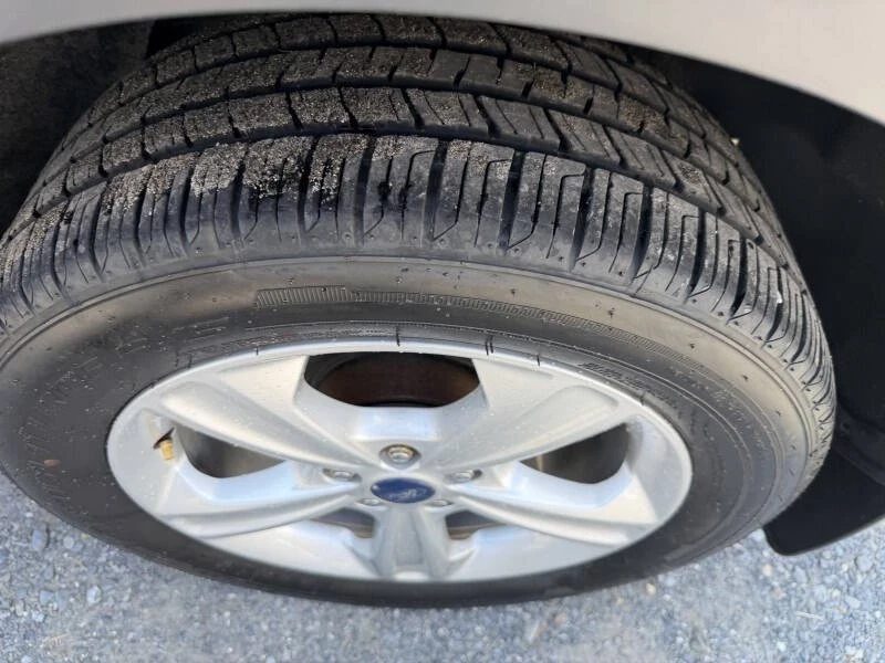 2015 Ford Escape - Image 15 of 21