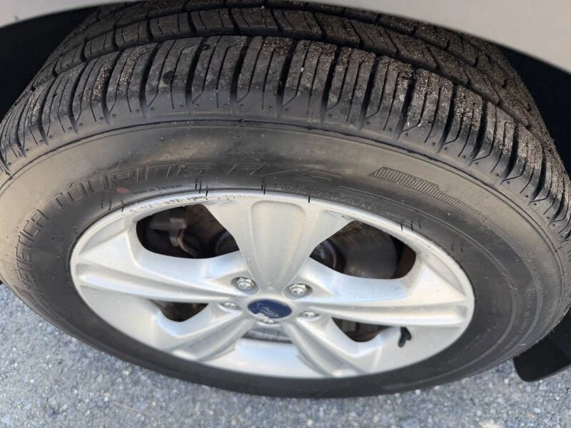 2015 Ford Escape - Image 14 of 21