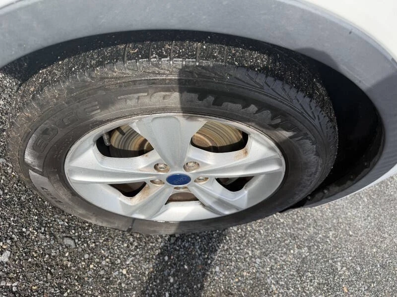 2015 Ford Escape - Image 19 of 21