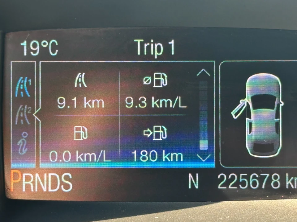 2015 Ford Escape - Image 2 of 13