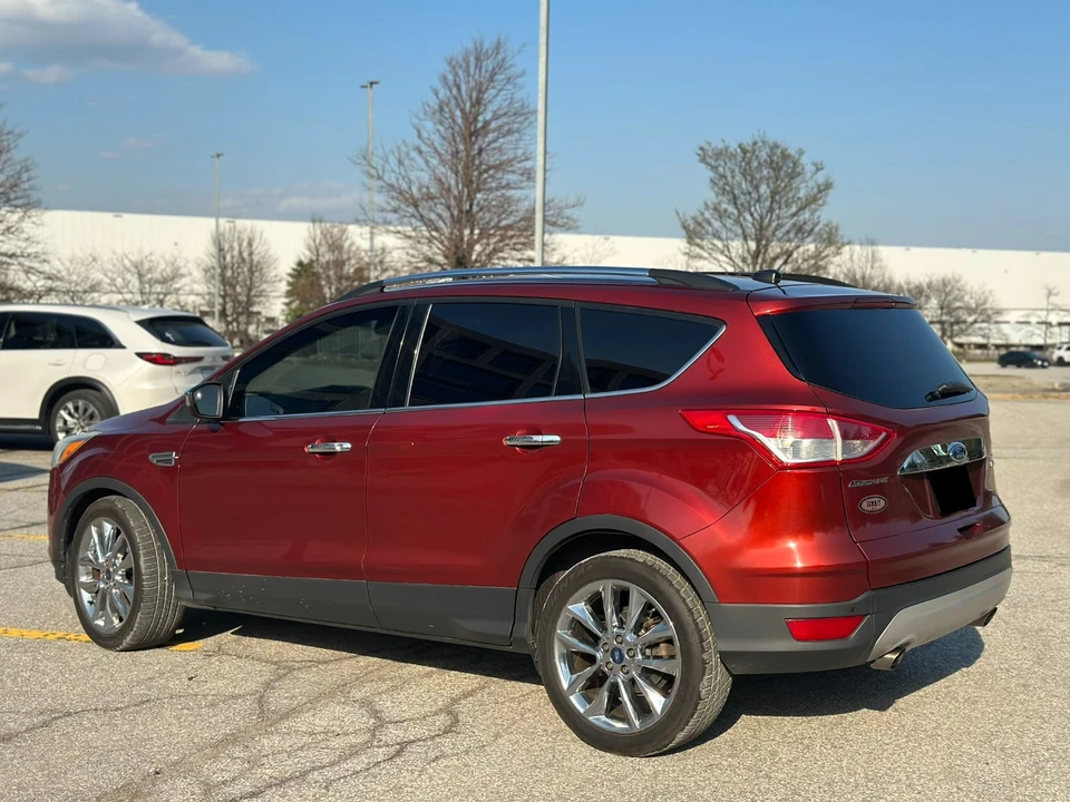 2015 Ford Escape - Image 10 of 13