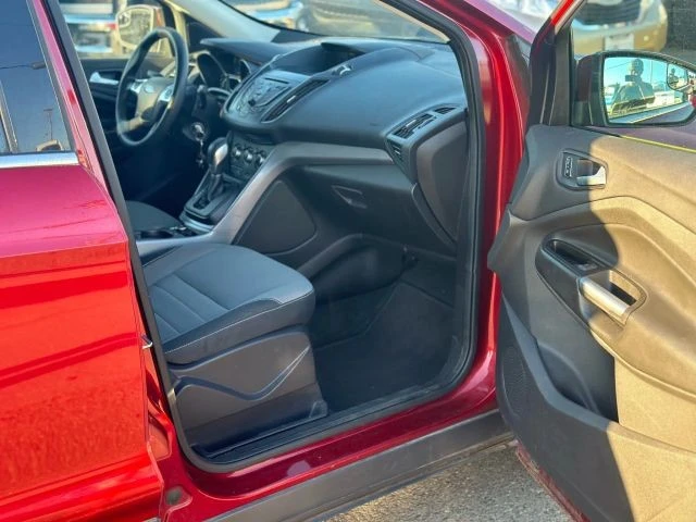 2015 Ford Escape - Image 24 of 29