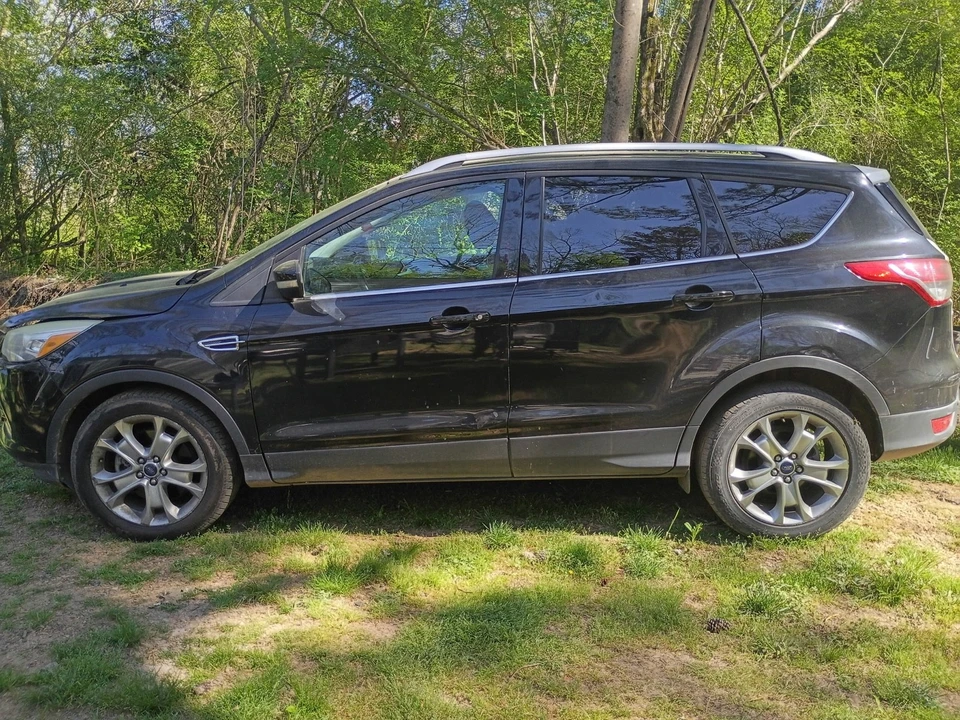 2015 Ford Escape - Image 2 of 8
