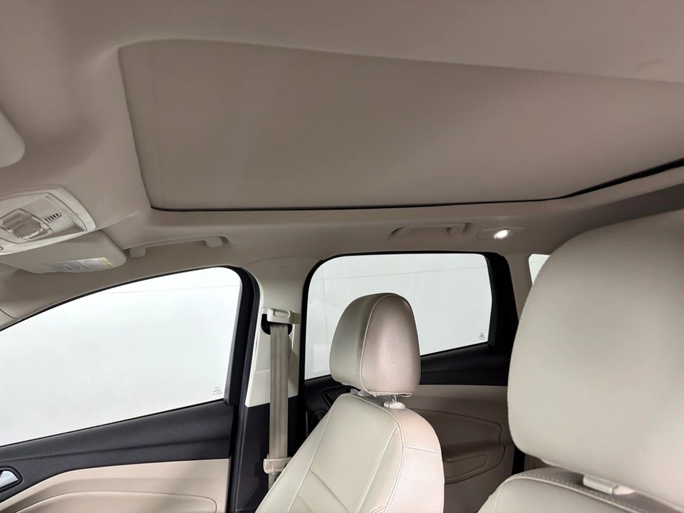 2015 Ford Escape - Image 14 of 21