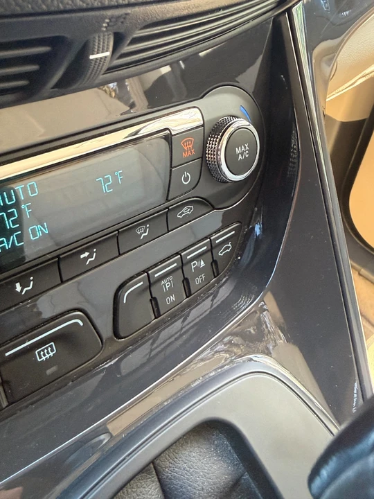 2015 Ford Escape - Image 10 of 20