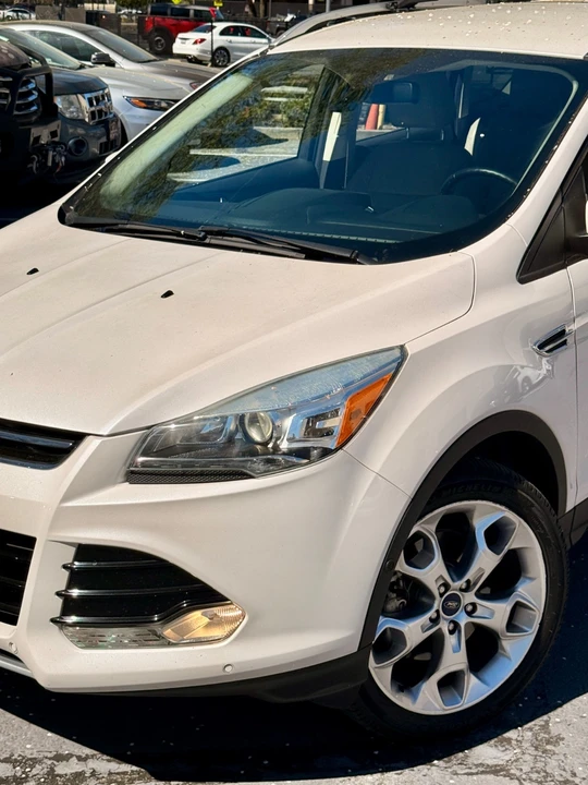 2015 Ford Escape - Image 2 of 20