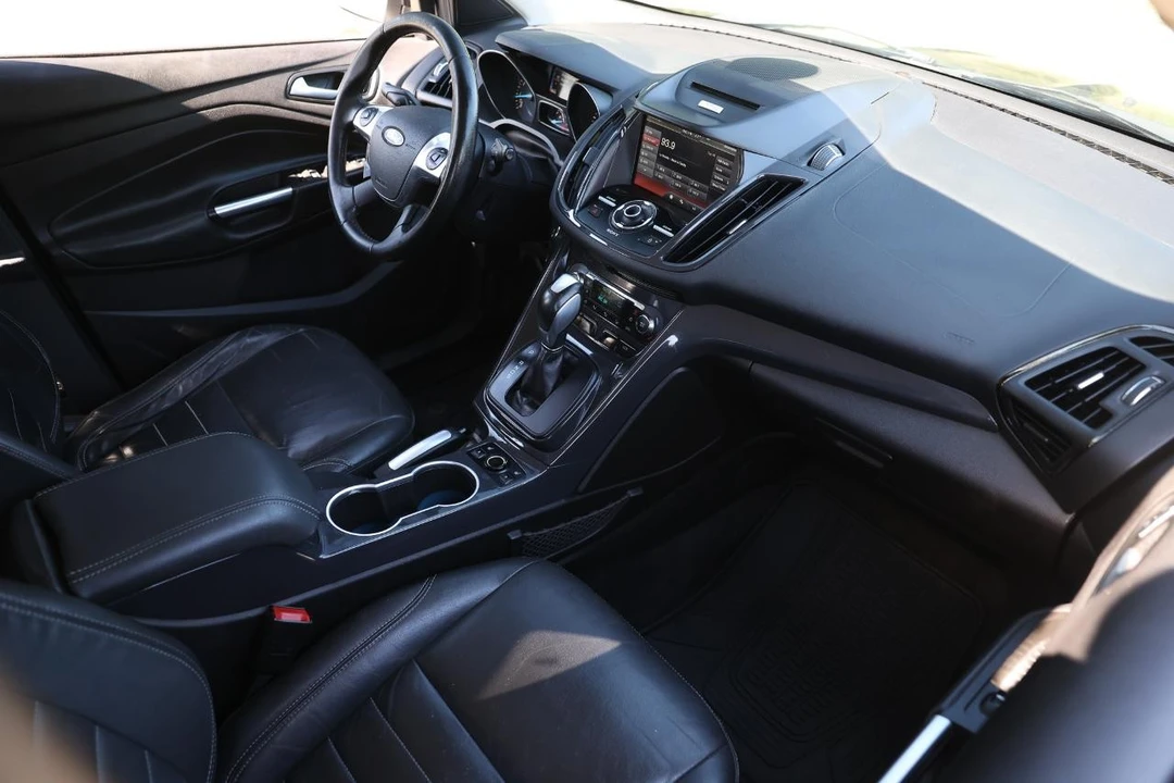 2015 Ford Escape - Image 18 of 21