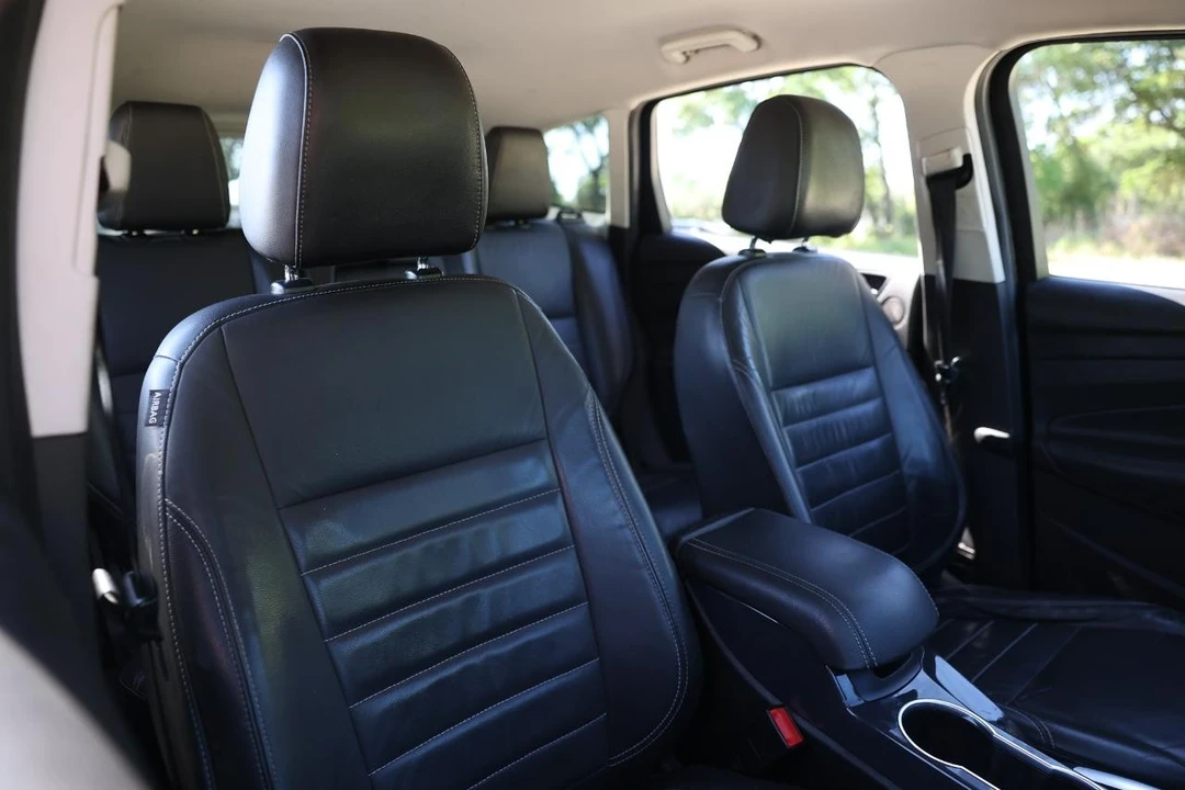 2015 Ford Escape - Image 16 of 21