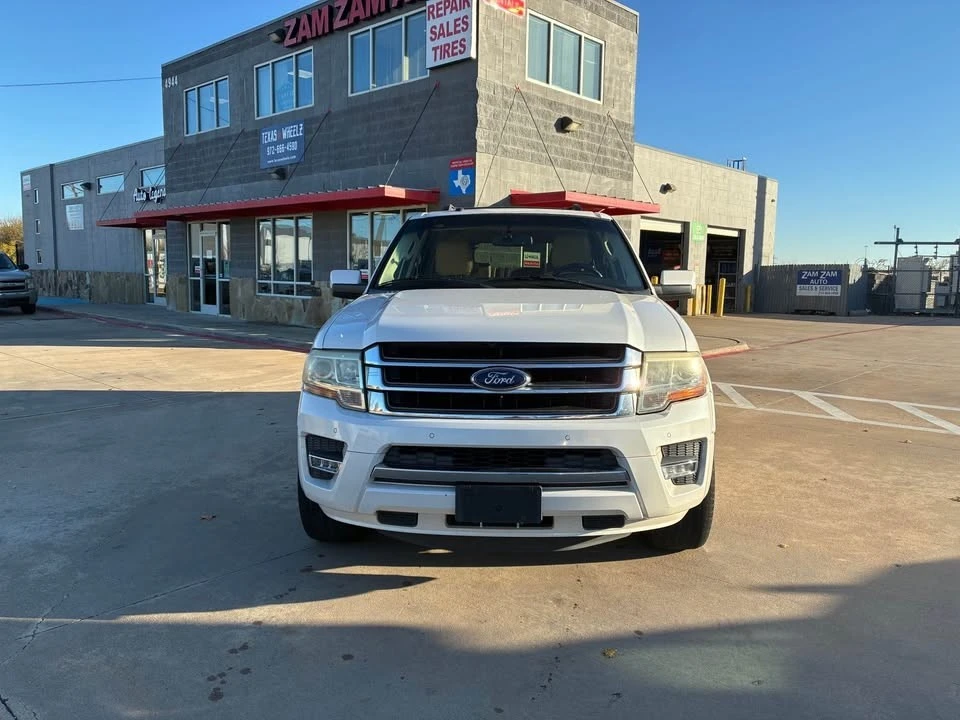 2015 Ford Expedition 3rd Gen - Image 2 of 15