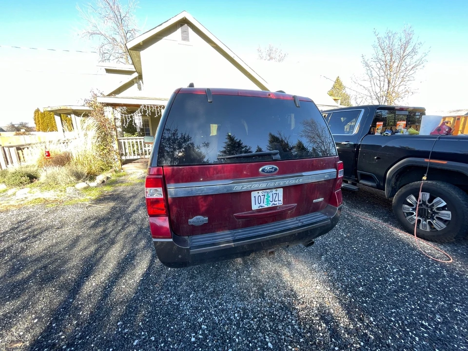 2015 Ford Expedition 3rd Gen - Image 7 of 21