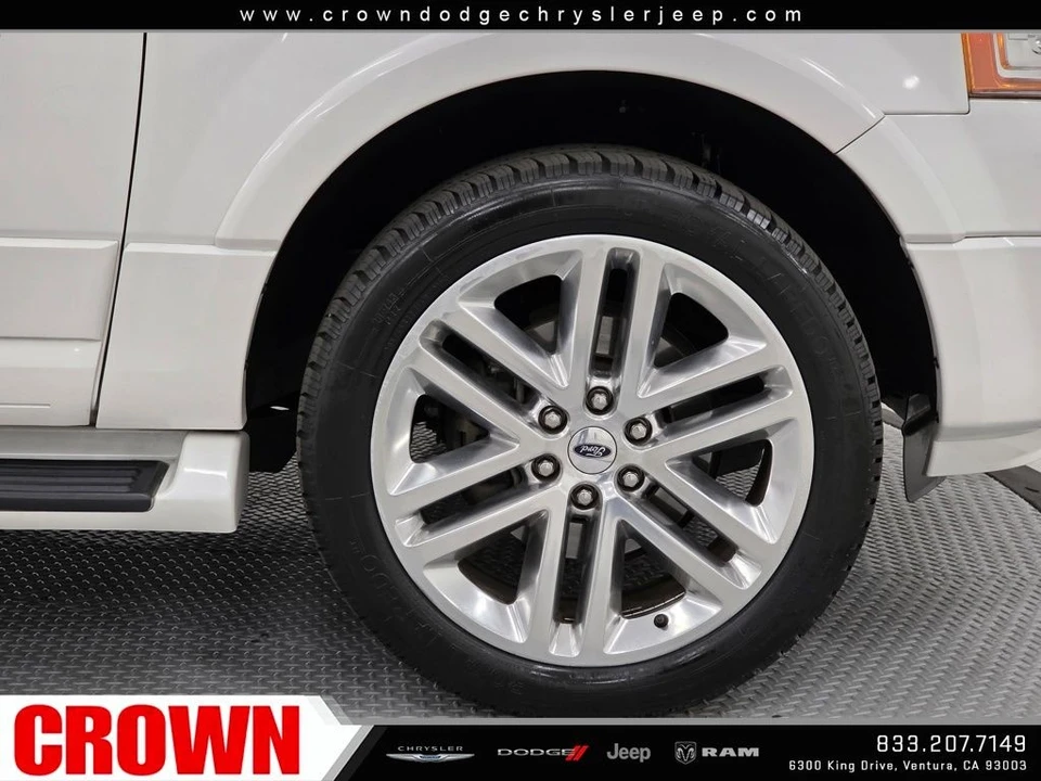 2015 Ford Expedition 4th Gen - Image 9 of 12