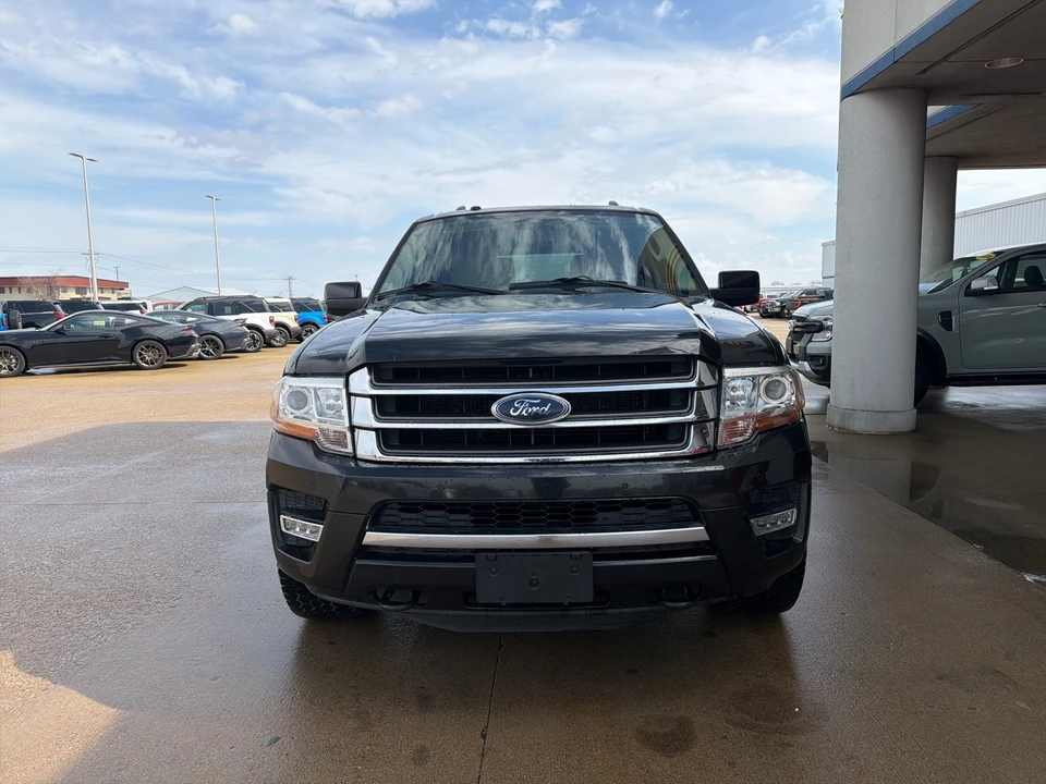 2015 Ford Expedition 3rd Gen - Image 3 of 12