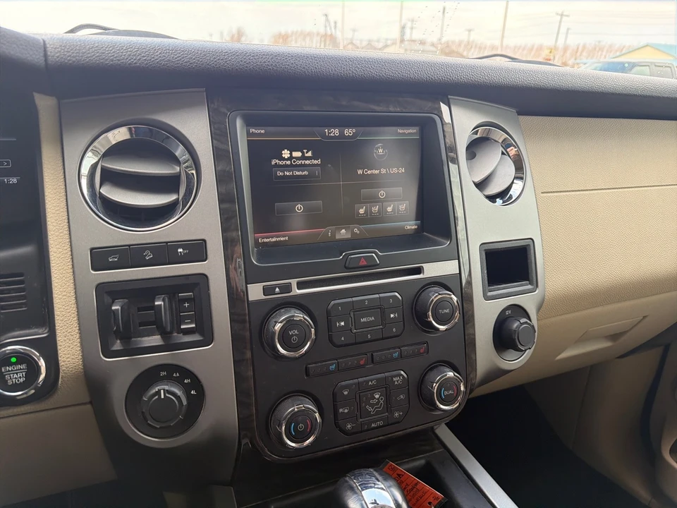 2015 Ford Expedition 3rd Gen - Image 17 of 21