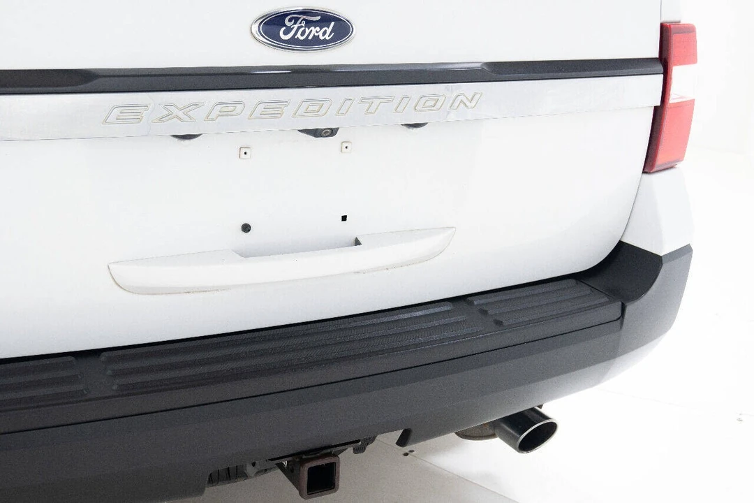 2015 Ford Expedition 3rd Gen - Image 12 of 12