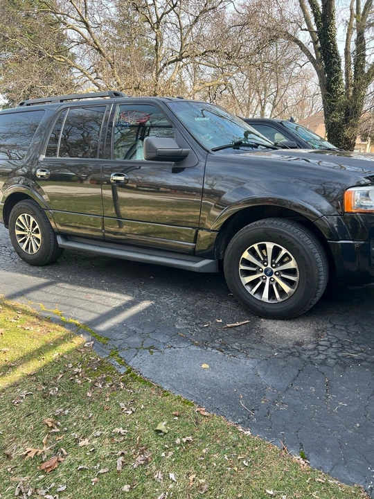 2015 Ford Expedition 3rd Gen - Image 5 of 5