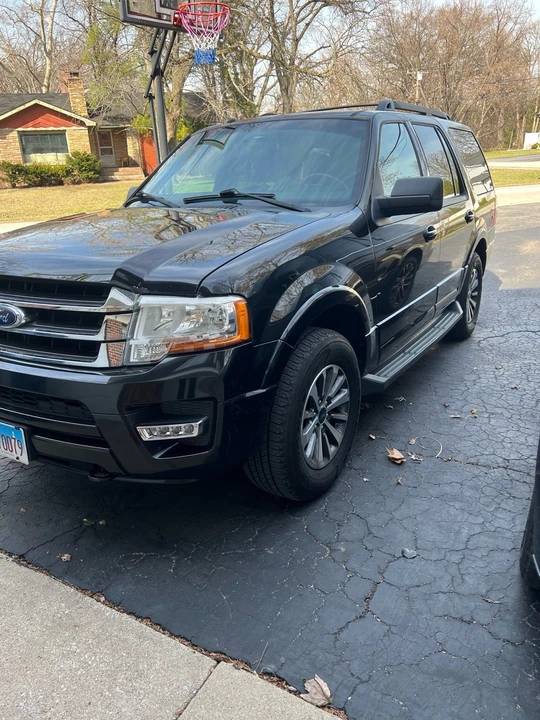 2015 Ford Expedition 3rd Gen - Image 2 of 5