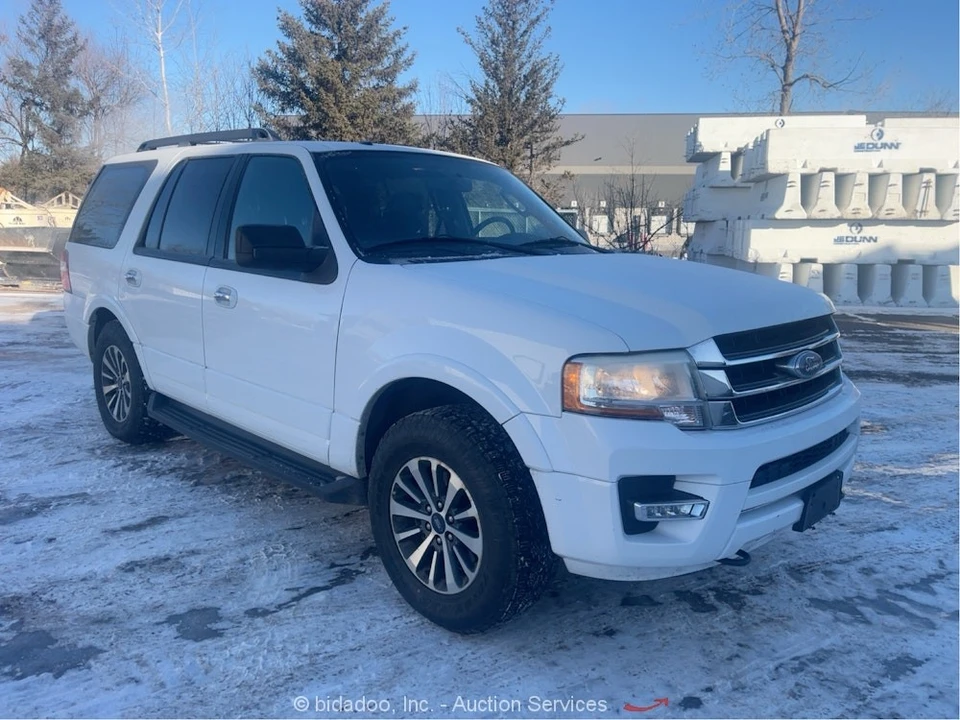 2015 Ford Expedition 3rd Gen - Image 2 of 12
