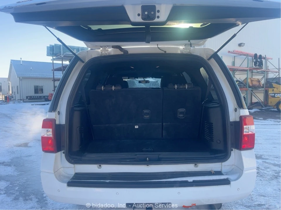 2015 Ford Expedition 3rd Gen - Image 9 of 12