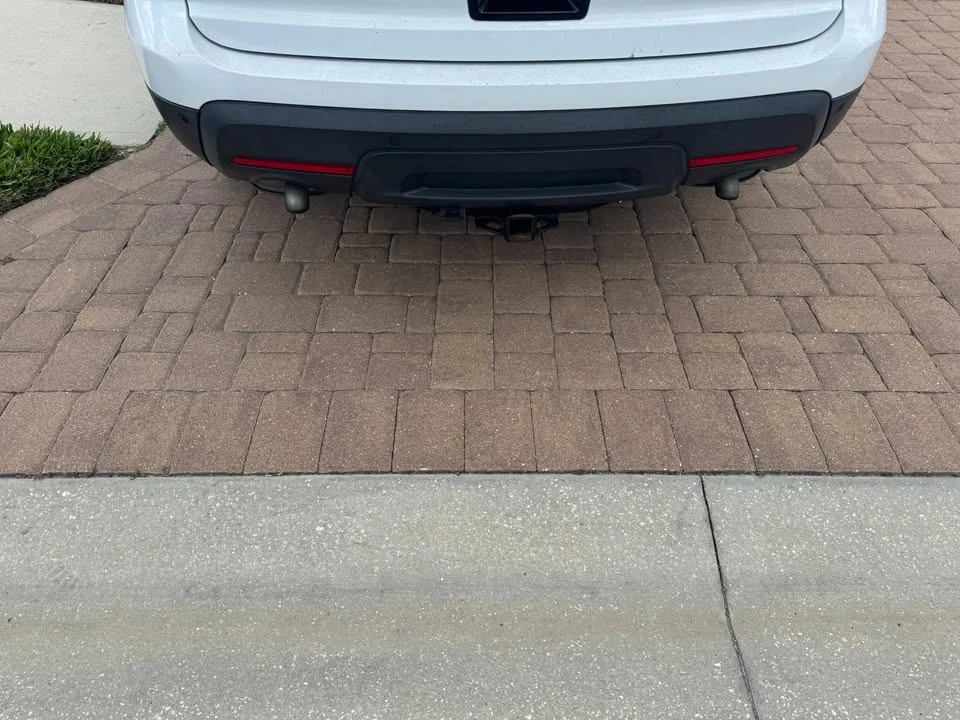 2015 Ford Explorer 5th Gen - Image 3 of 12
