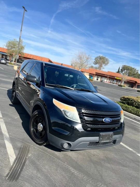 2015 Ford Explorer 5th Gen - Image 2 of 21