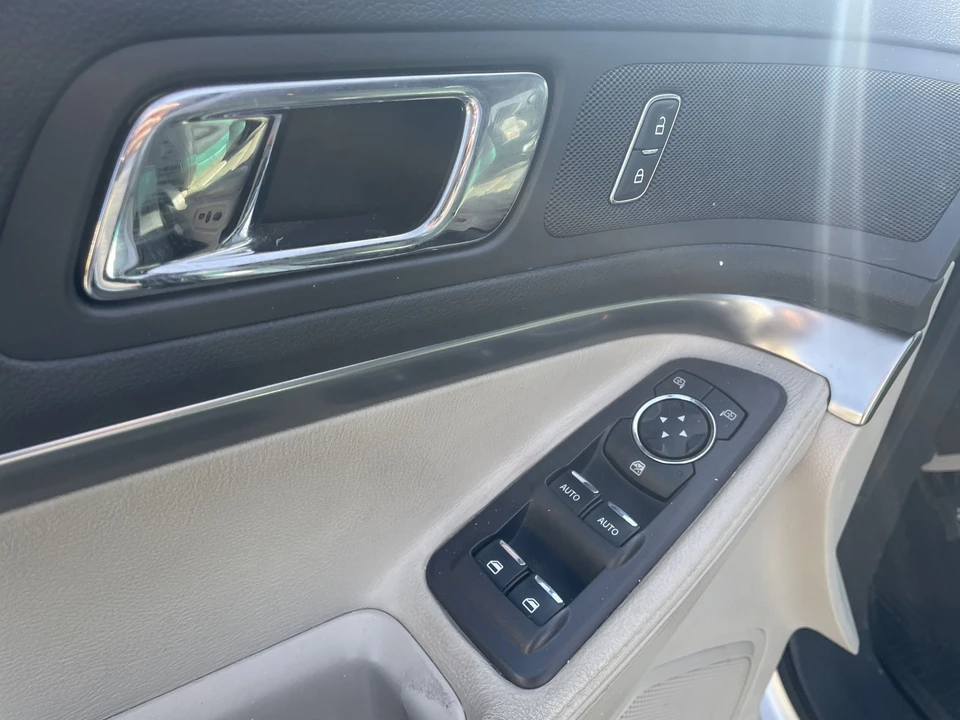2015 Ford Explorer 5th Gen - Image 20 of 21